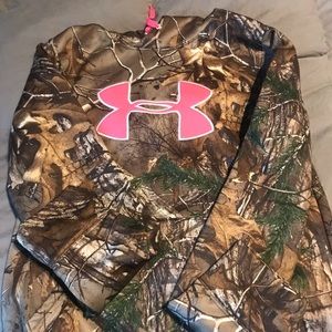 Women’s Camo Under Armour hoodie